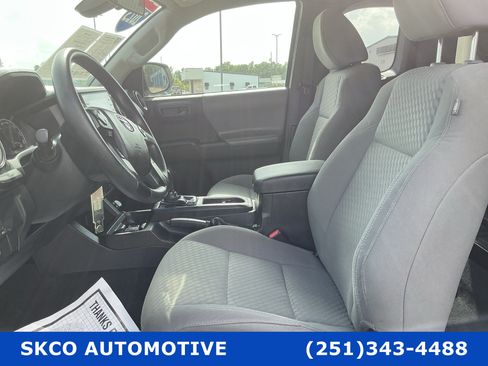 Used 2023 Toyota Tacoma SR RWD image 11