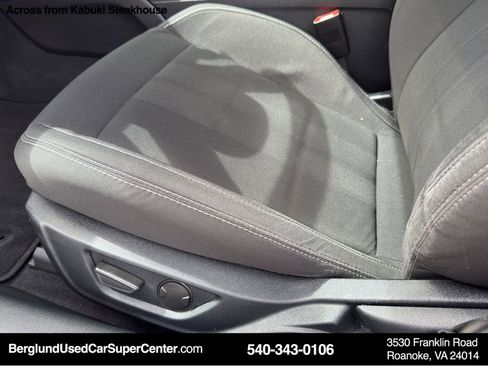 Used 2022 Ford Mustang GT image 13