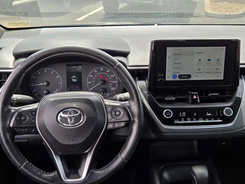 Used 2024 Toyota Corolla SE FWD image 12