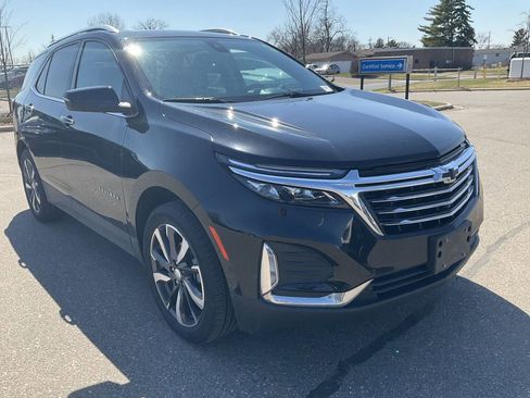 Certified 2024 Chevrolet Equinox Premier image 2