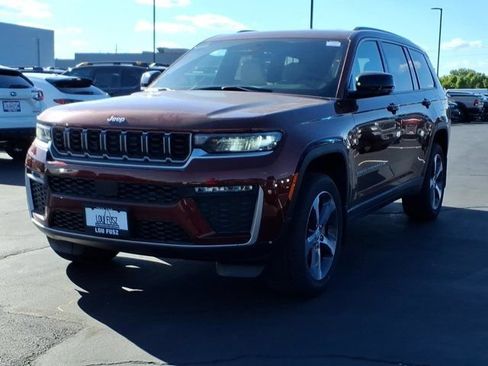New 2026 Jeep Grand Cherokee L Limited w/ Trailer Tow Package AWD/4WD image 2