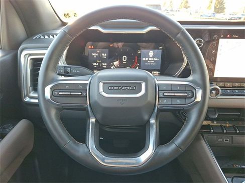 Certified 2024 GMC Canyon Denali image 11