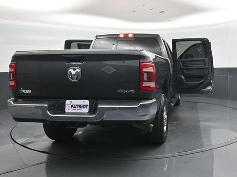 Used 2024 RAM 2500 Tradesman w/ Chrome Appearance Group AWD/4WD image 49