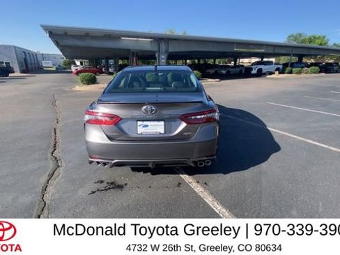Used 2021 Toyota Camry XSE FWD image 6