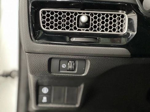 Used 2023 Honda Civic Sport image 25