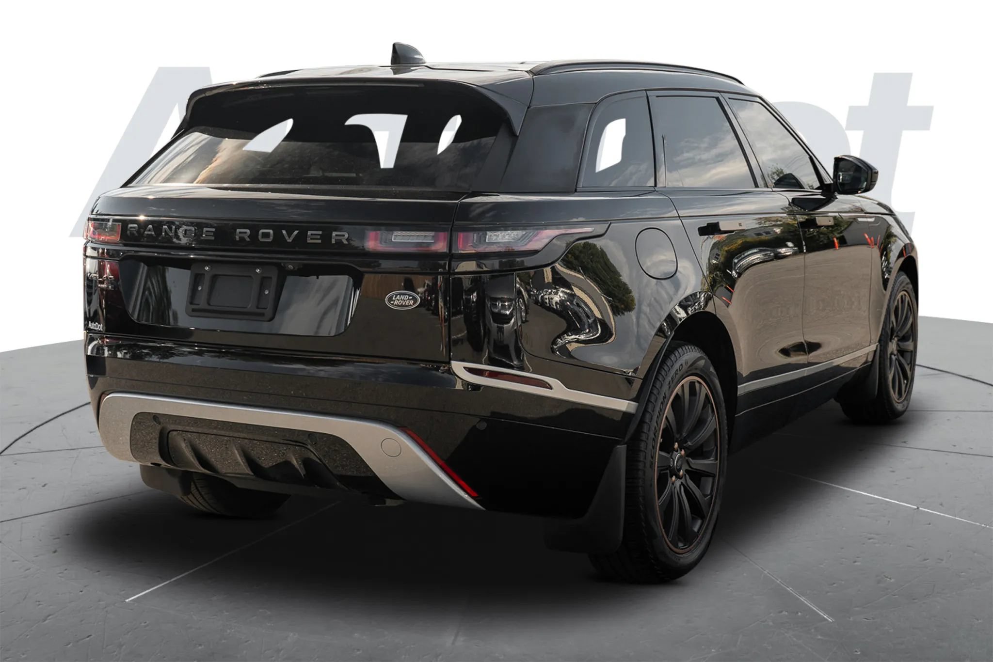 Used 2020 Land Rover Range Rover Velar R-Dynamic S AWD/4WD image 3