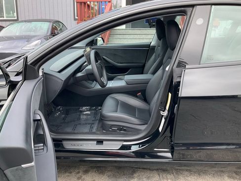 Used 2024 Tesla Model 3 Long Range AWD/4WD image 6