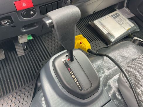 Used 2024 Chevrolet Low Cab Forward image 12