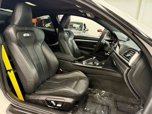 Used 2016 BMW M4 Coupe image 19