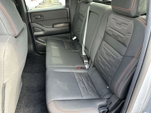 New 2026 Nissan Frontier PRO-4X w/ Pro-4x Convenience Package image 25