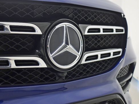 Used 2022 Mercedes-Benz GLS 450 4MATIC image 9
