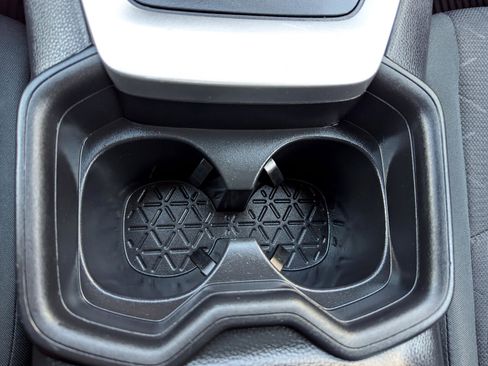 Used 2019 Toyota RAV4 XLE w/ Convenience Package image 27