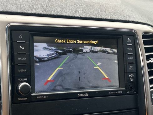 Used 2013 Jeep Grand Cherokee Altitude AWD/4WD image 33