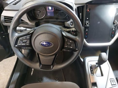 Used 2025 Subaru Crosstrek 2.0i Premium AWD/4WD image 17
