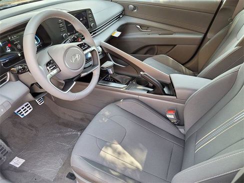 New 2025 Hyundai Elantra Sport image 8