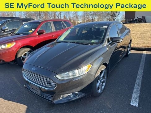 Used 2014 Ford Fusion SE image 3