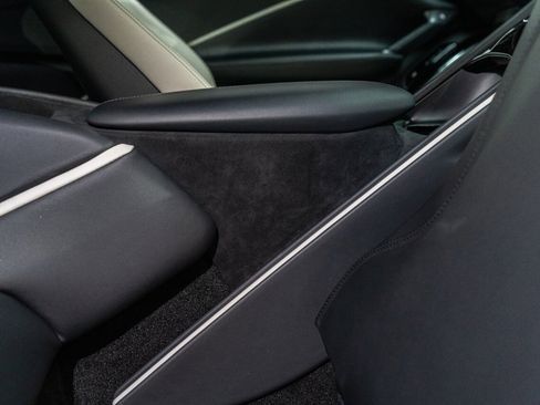 Used 2021 Ferrari Roma image 40