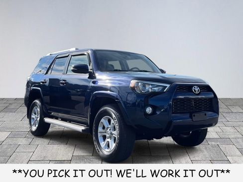Used 2017 Toyota 4Runner SR5 Premium image 1