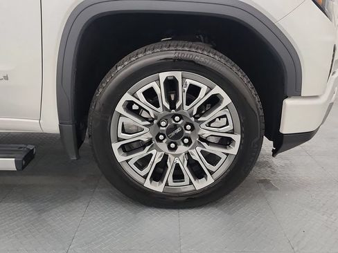 Used 2025 GMC Sierra 1500 Denali Ultimate AWD/4WD image 29