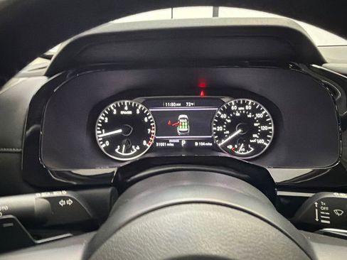 Used 2024 Nissan Pathfinder SV image 26