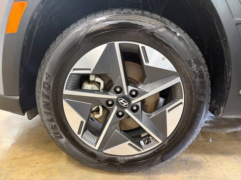 Used 2025 Hyundai Tucson SEL AWD/4WD image 26