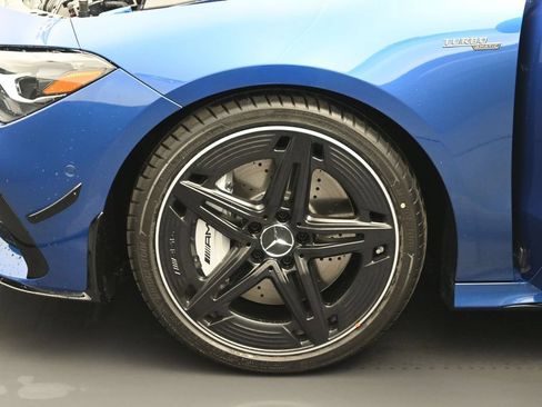 Used 2025 Mercedes-Benz CLA 35 AMG 4MATIC image 37