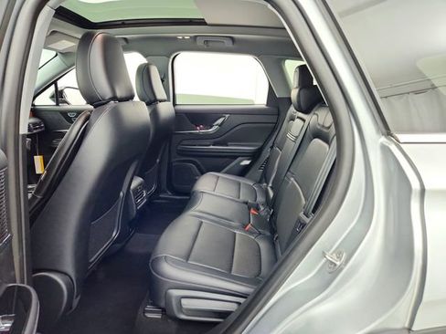 Used 2022 Lincoln Corsair Reserve w/ Equipment Group 201A image 26