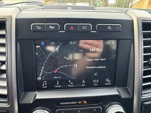 Used 2018 Ford F150 Platinum w/ Equipment Group 701A Luxury image 18