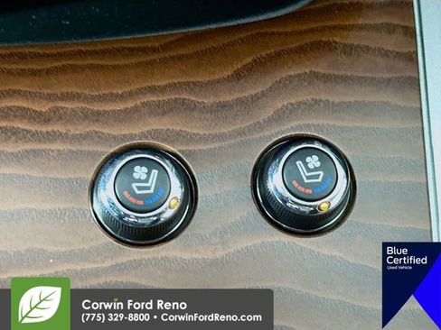 Used 2020 Nissan Pathfinder Platinum image 24