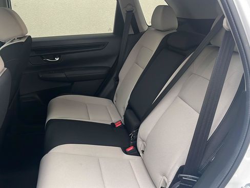 Used 2024 Honda CR-V EX image 21