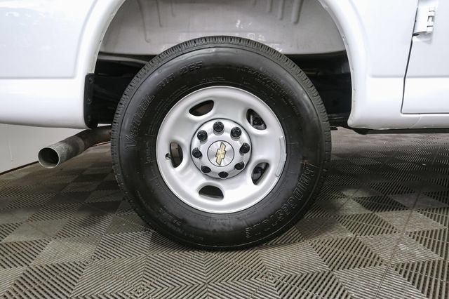 Used 2025 Chevrolet Express 2500 w/ Driver Convenience Package RWD image 14