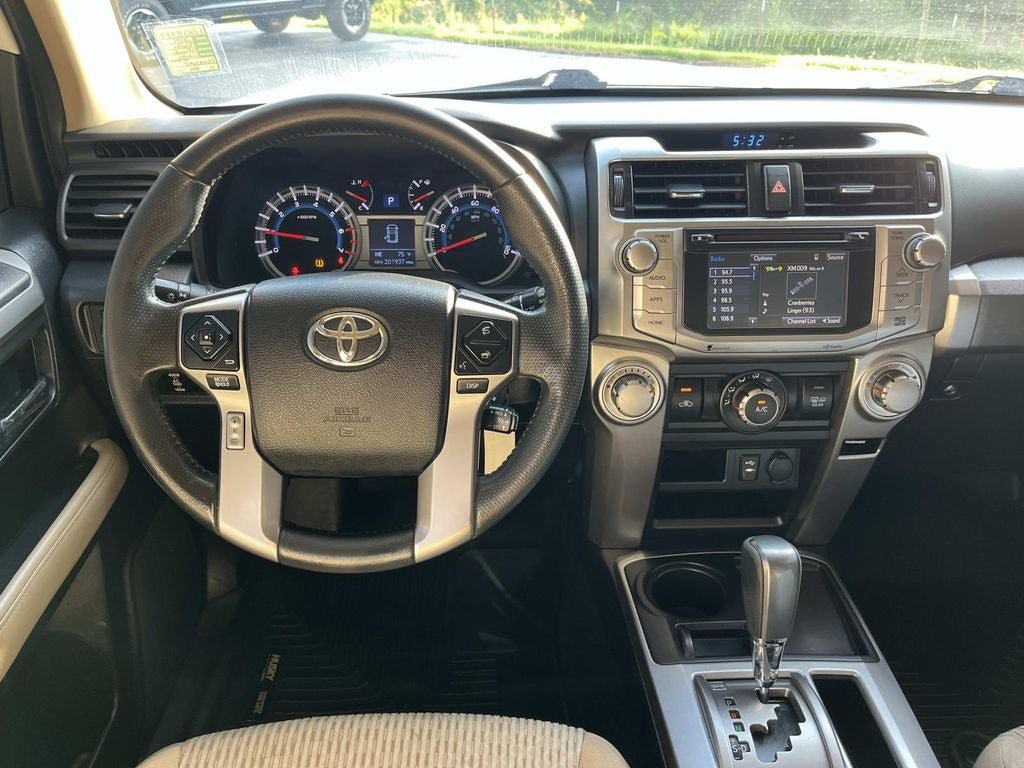 Used 2015 Toyota 4Runner SR5 RWD image 10