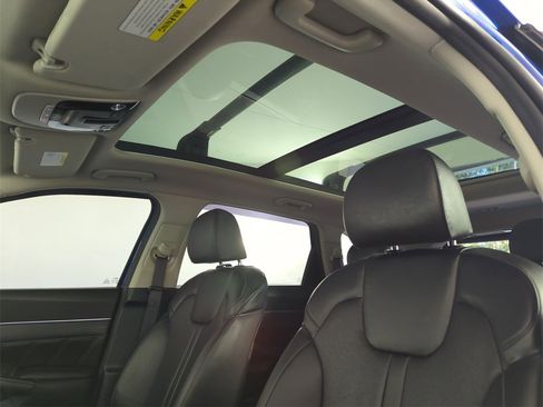 Used 2023 Kia Sorento SX image 27