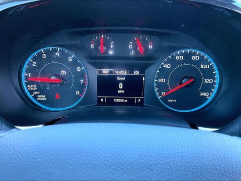 Certified 2020 Chevrolet Traverse LT image 11