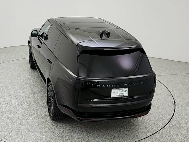 Used 2025 Land Rover Range Rover Long Wheelbase SE AWD/4WD image 50