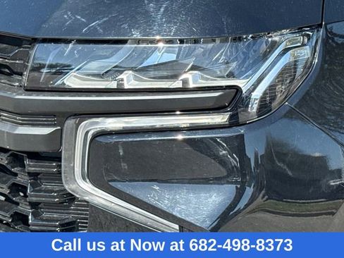 Used 2023 Chevrolet Tahoe Z71 w/ Luxury Package image 4