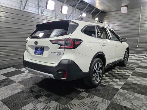 Used 2022 Subaru Outback Limited XT AWD/4WD image 5