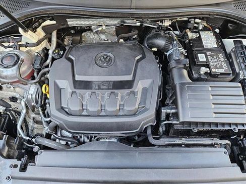Used 2019 Volkswagen Tiguan S image 22