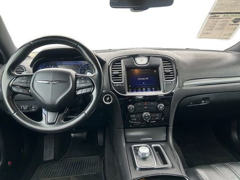 Used 2016 Chrysler 300 S AWD/4WD image 12