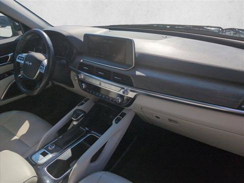 Used 2022 Kia Telluride EX w/ EX Premium Package image 22