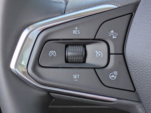 New 2026 Chevrolet Trax LT w/ Driver Confidence Package image 16