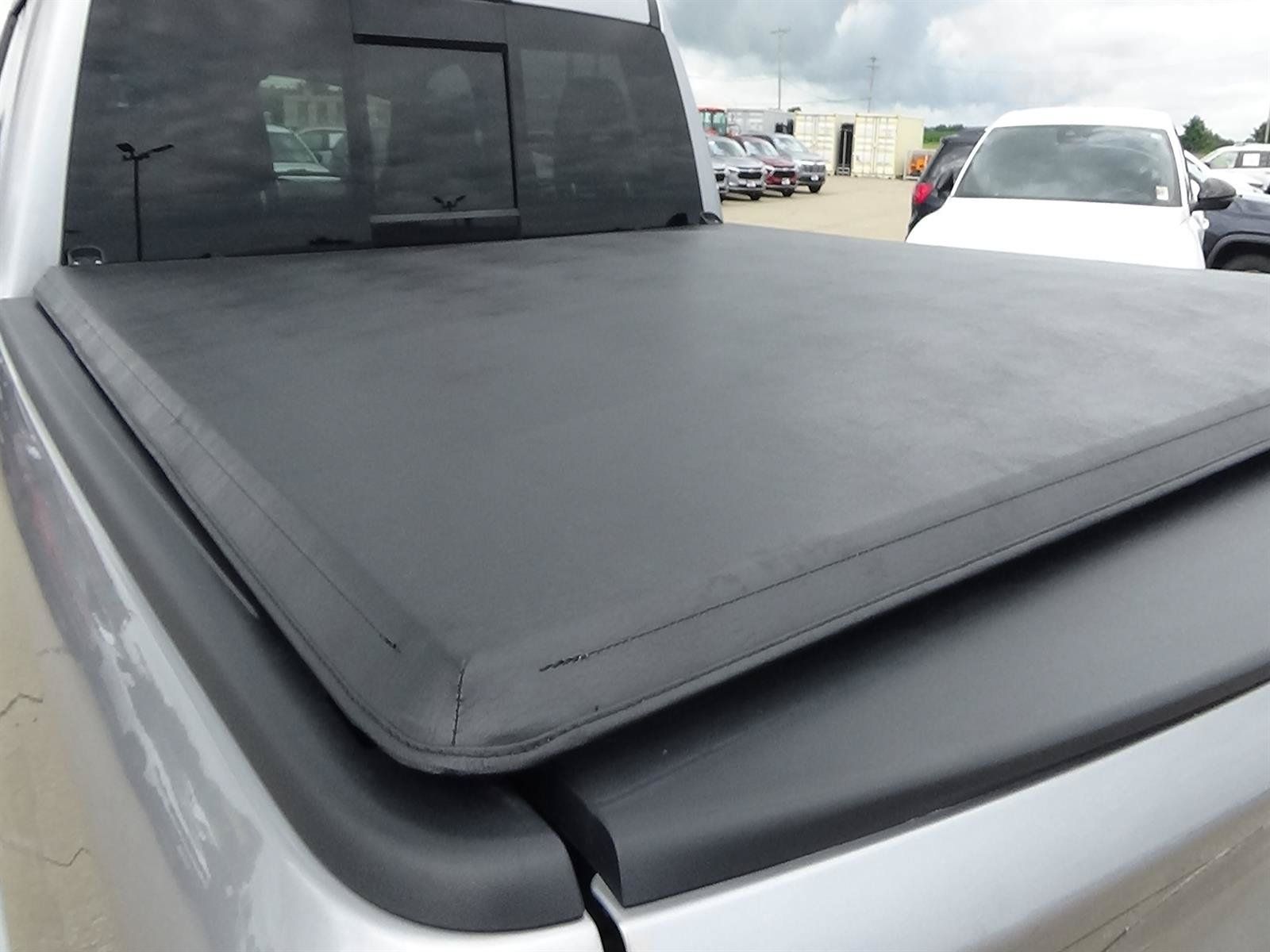 Used 2025 RAM 1500 Big Horn AWD/4WD image 11