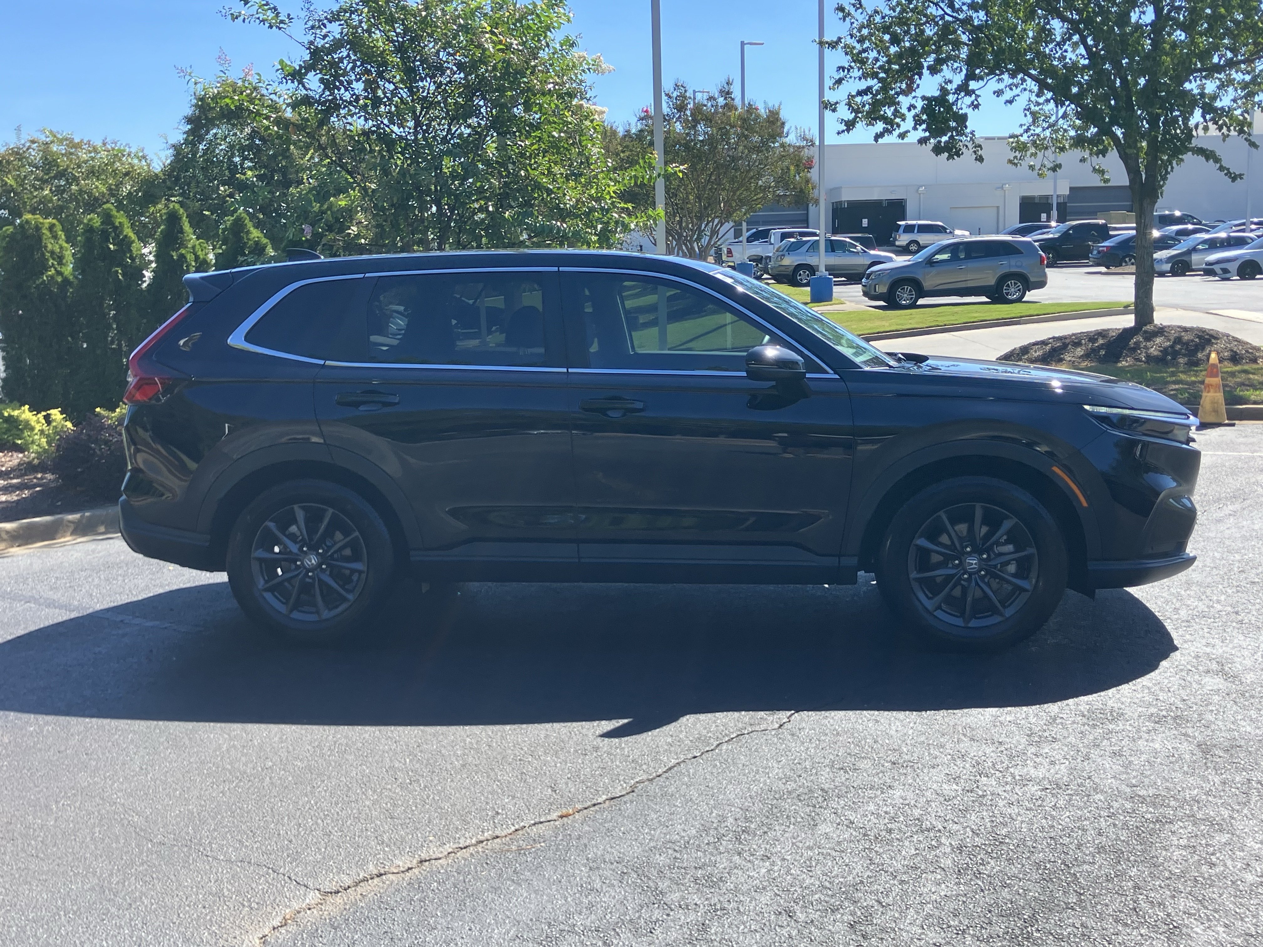 Used 2026 Honda CR-V EX-L image 11