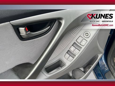 Used 2013 Hyundai Elantra GLS w/ Preferred Pkg FWD image 13