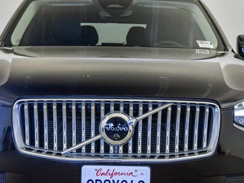 Used 2025 Volvo XC90 B6 Plus AWD/4WD image 7