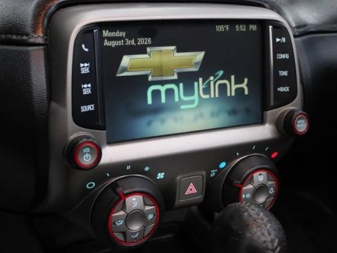 Used 2015 Chevrolet Camaro LT RWD image 18