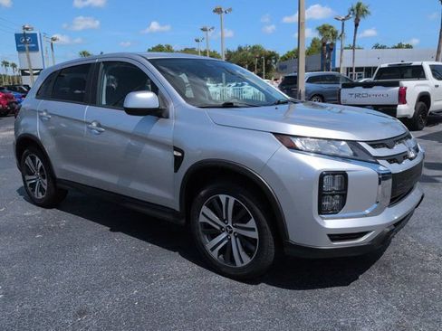 Used 2021 Mitsubishi Outlander Sport FWD image 2