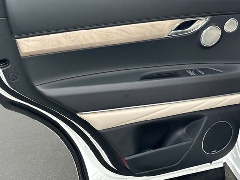 Used 2024 Genesis GV80 2.5T w/ Prestige Package image 15