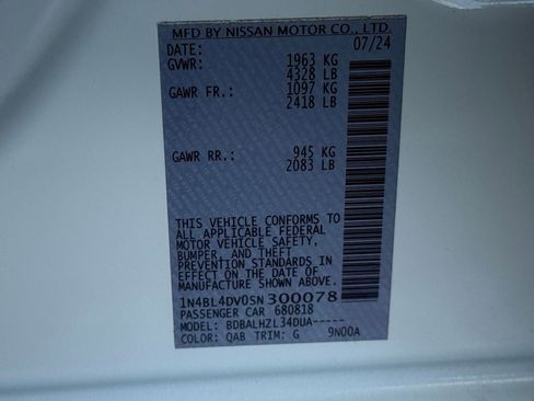 Used 2025 Nissan Altima 2.5 SV FWD image 30