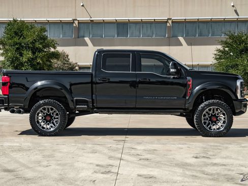 Used 2024 Ford F250 Lariat w/ Lariat Ultimate Package AWD/4WD image 19